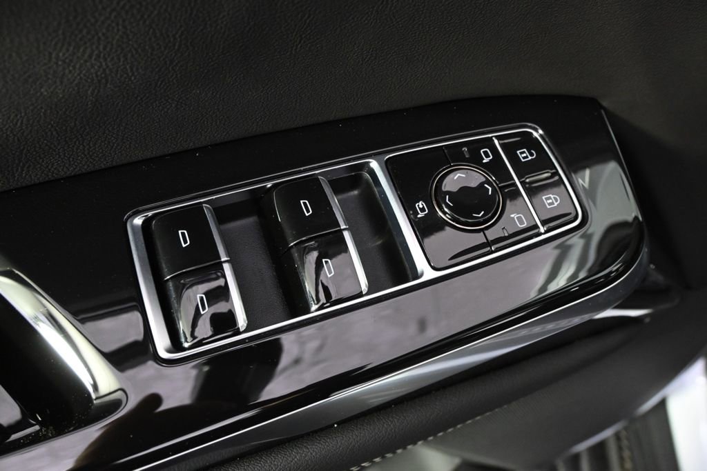 New 2026 Cadillac Escalade Luxury w/ Touring Package image 24