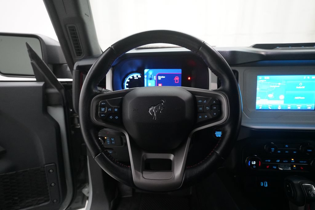 Used 2023 Ford Bronco Heritage Edition AWD/4WD image 4