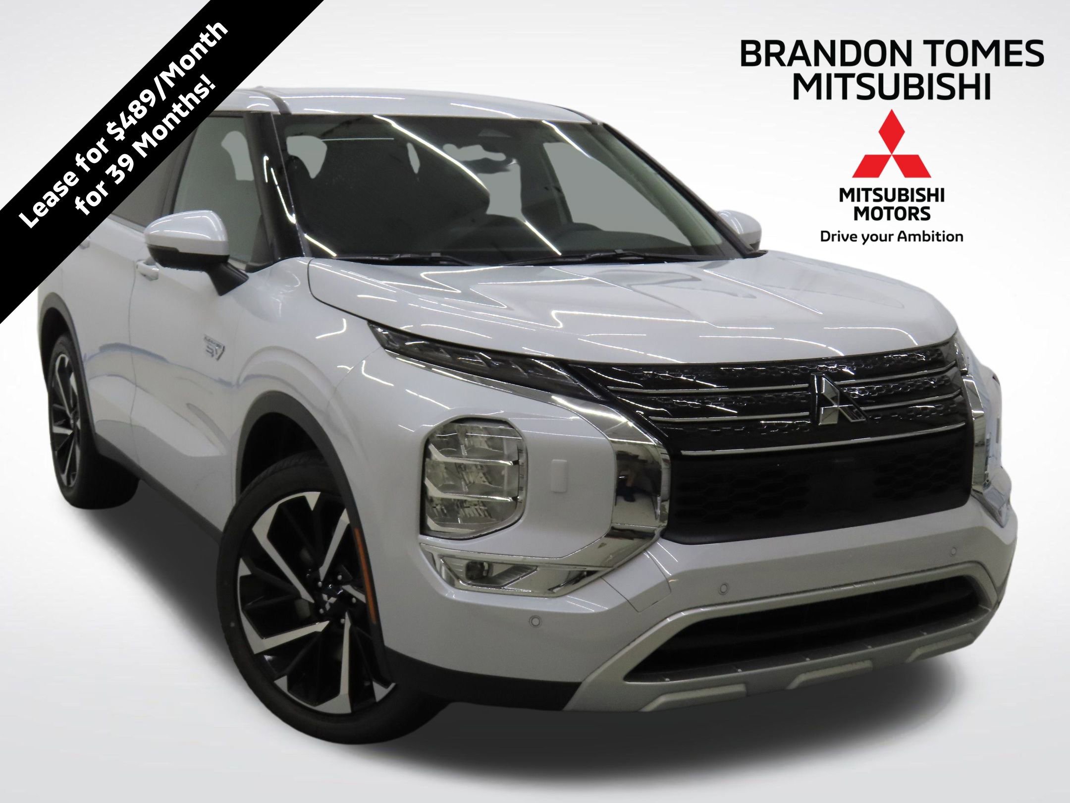 New 2025 Mitsubishi Outlander SE