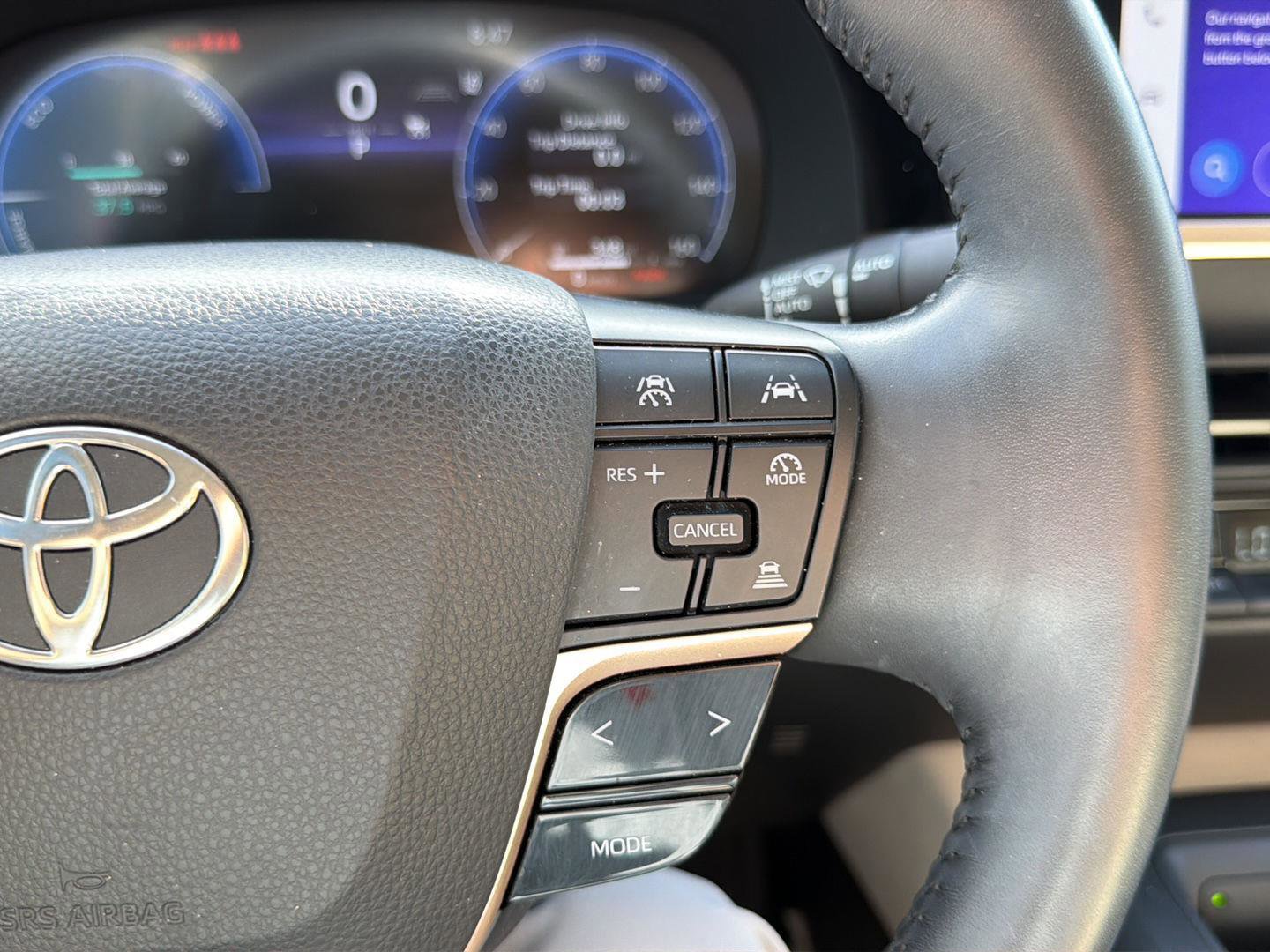 Used 2023 Toyota Crown AWD/4WD image 22