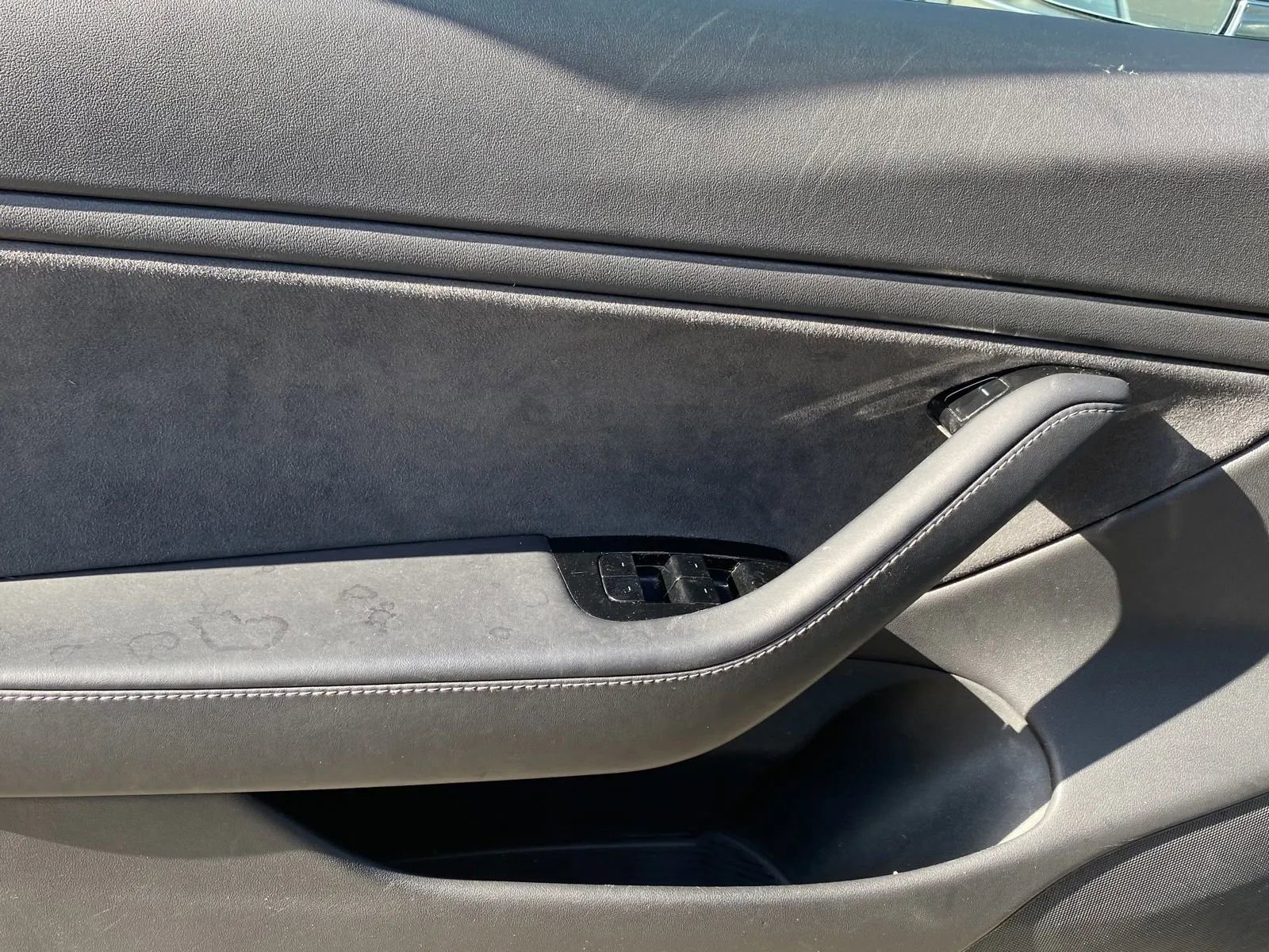 Used 2018 Tesla Model 3 Mid Range image 12