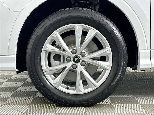Certified 2023 Audi Q3 2.0T Premium Plus w/ Premium Plus Package AWD/4WD image 29