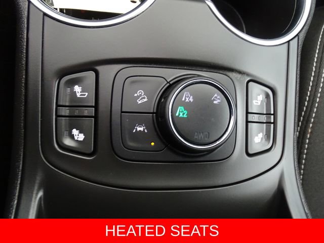 Used 2022 GMC Terrain SLE w/ Driver Convenience Package image 11