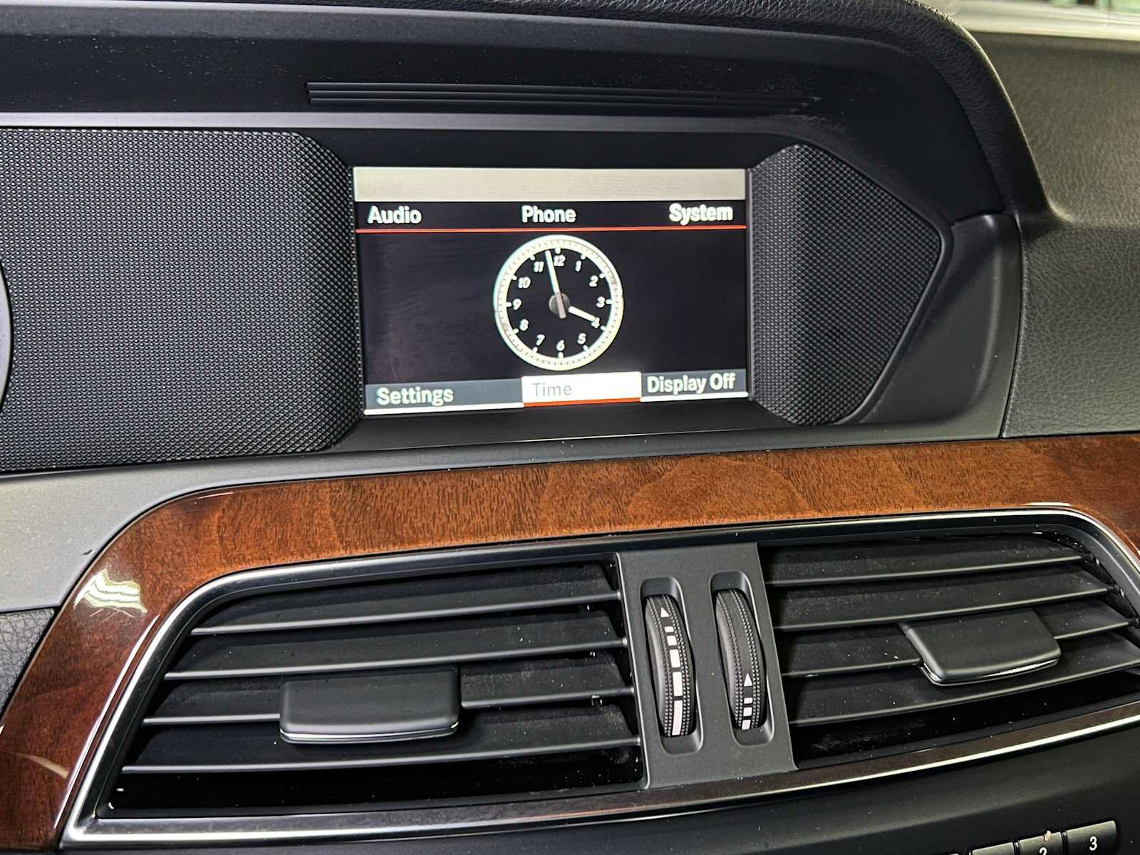 Used 2014 Mercedes-Benz C 250 Sedan image 33