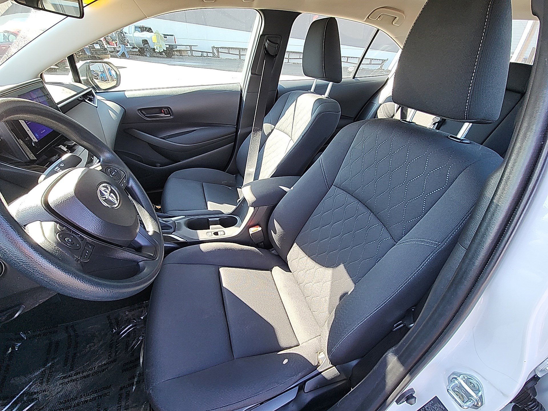 Certified 2025 Toyota Corolla LE image 18