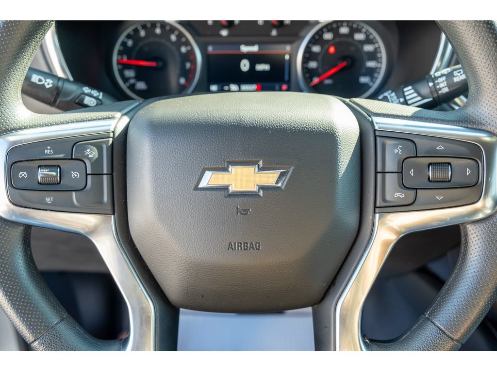 Used 2025 Chevrolet Blazer LT AWD/4WD image 17