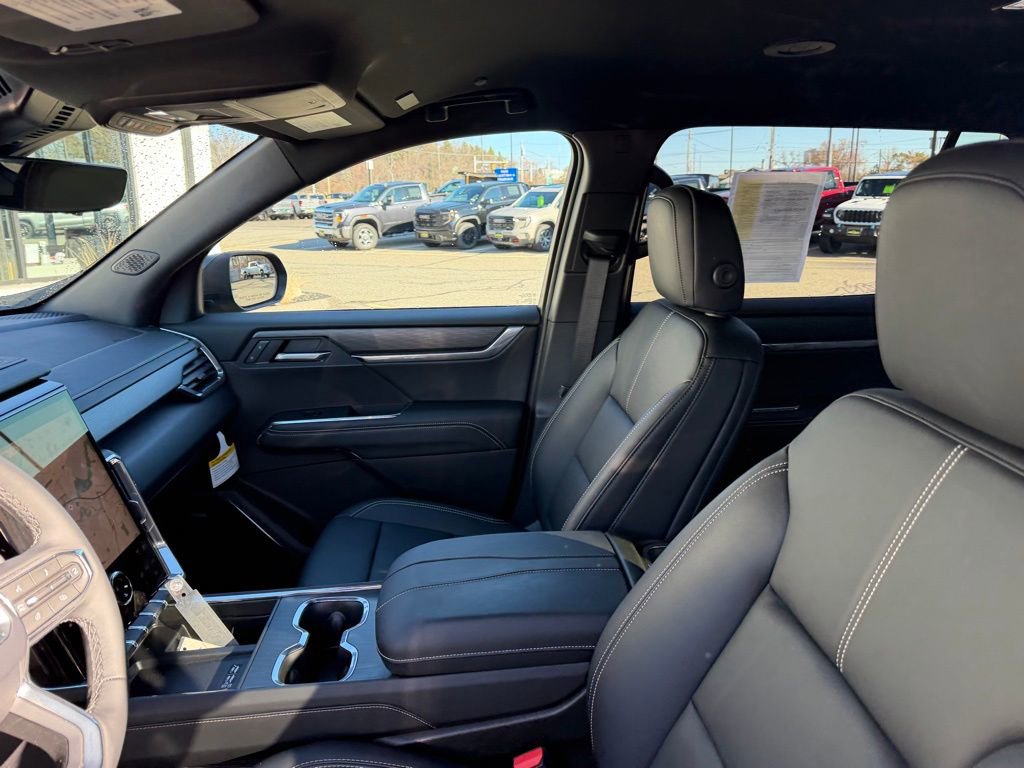 Used 2026 GMC Acadia Elevation w/ Elevation Premium Package image 14