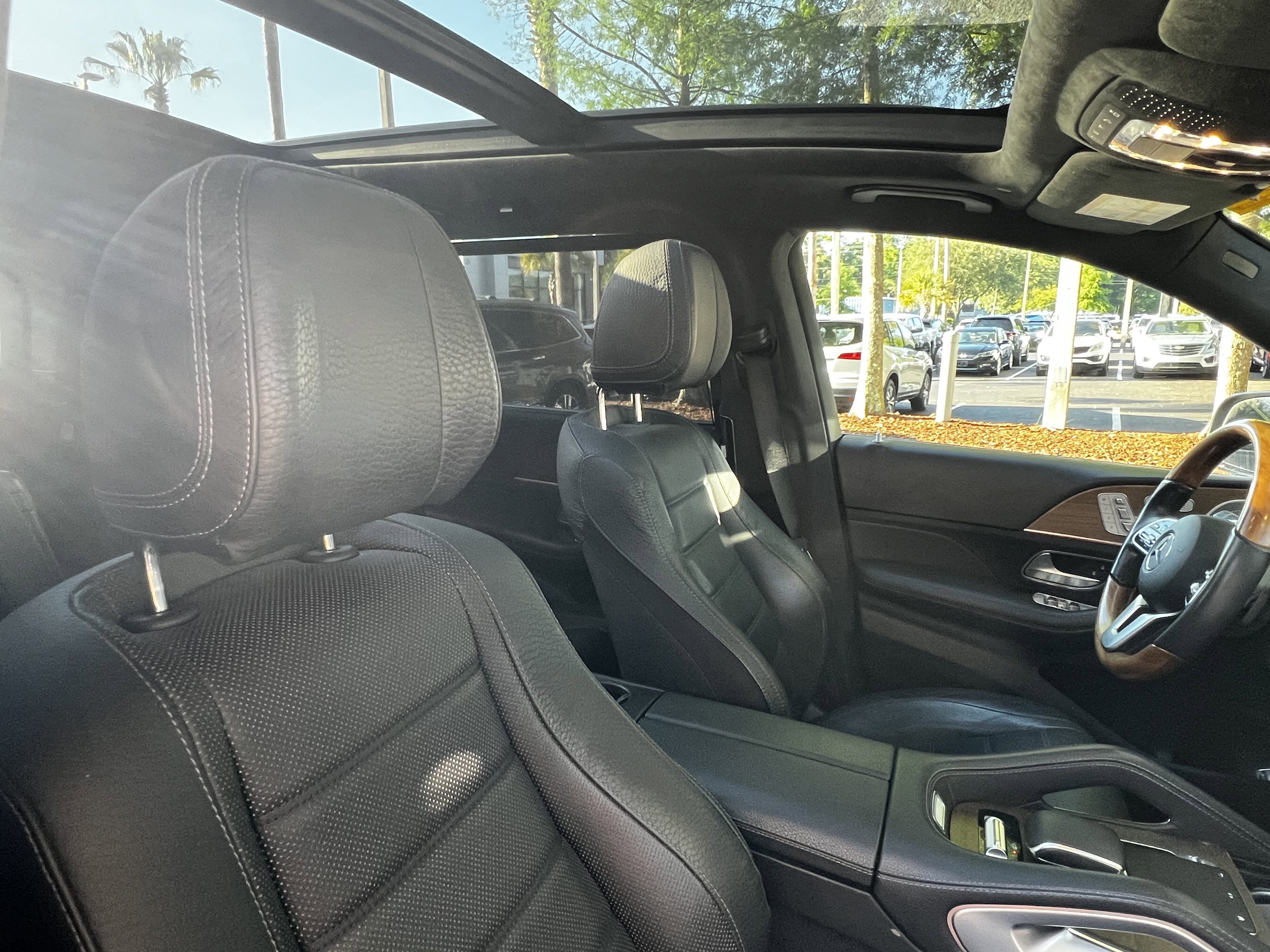 Used 2020 Mercedes-Benz GLS 580 4MATIC image 47