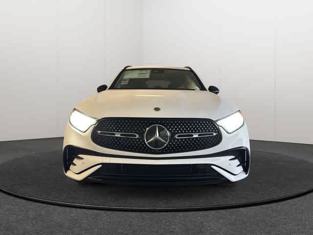 Certified 2026 Mercedes-Benz GLC 300 4MATIC image 2