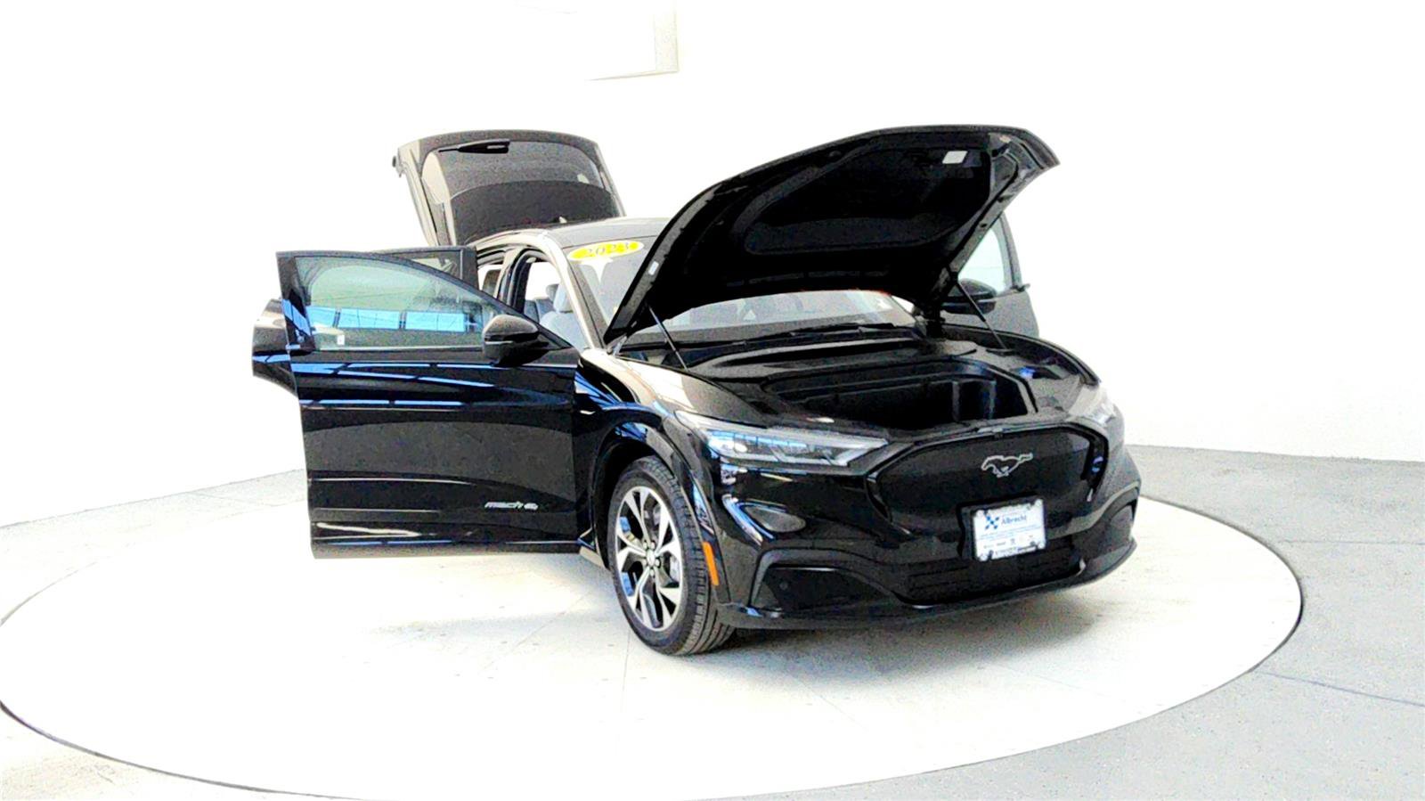 Used 2023 Ford Mustang Mach-E Premium image 9