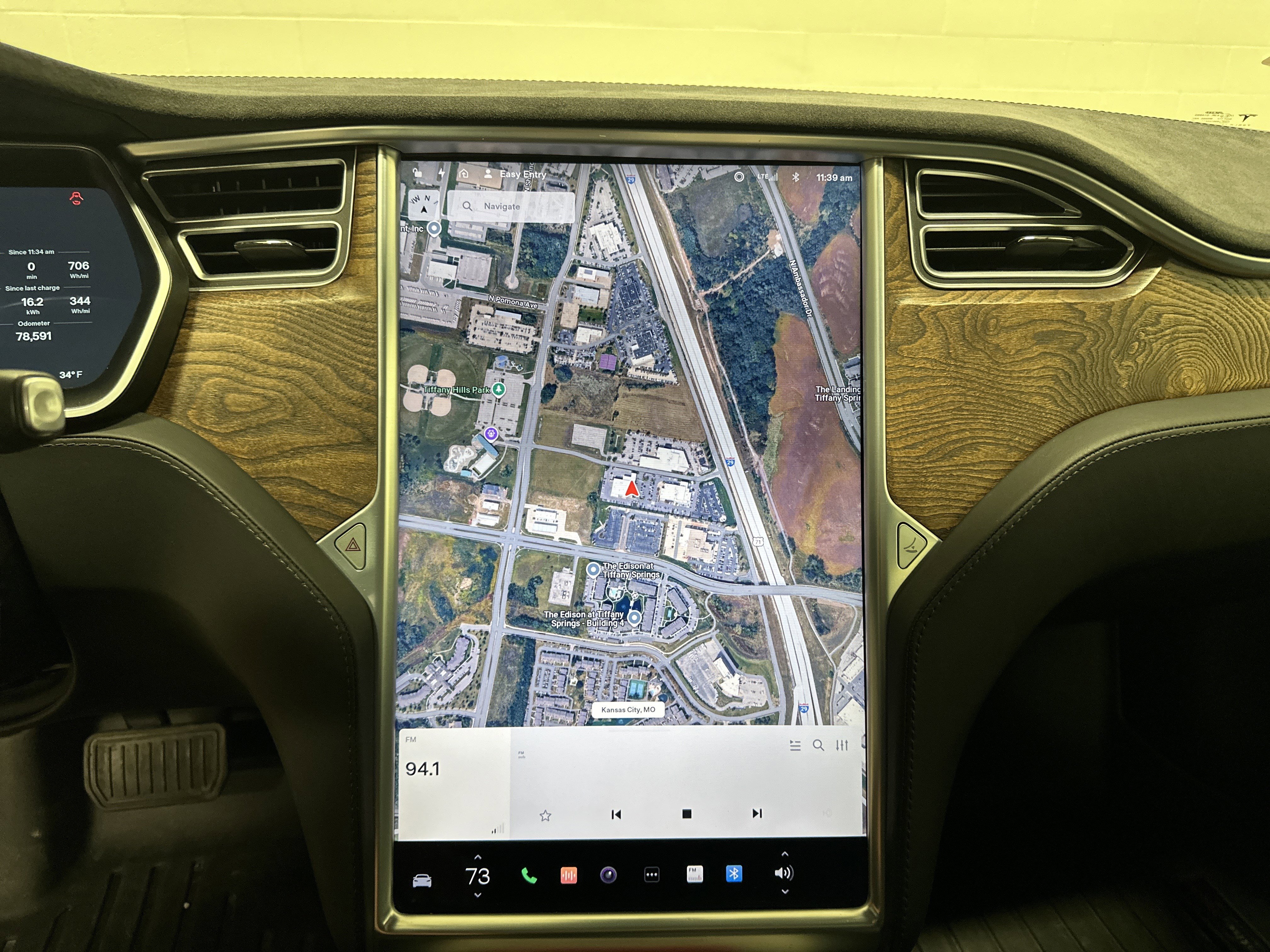 Used 2017 Tesla Model S 75D image 24