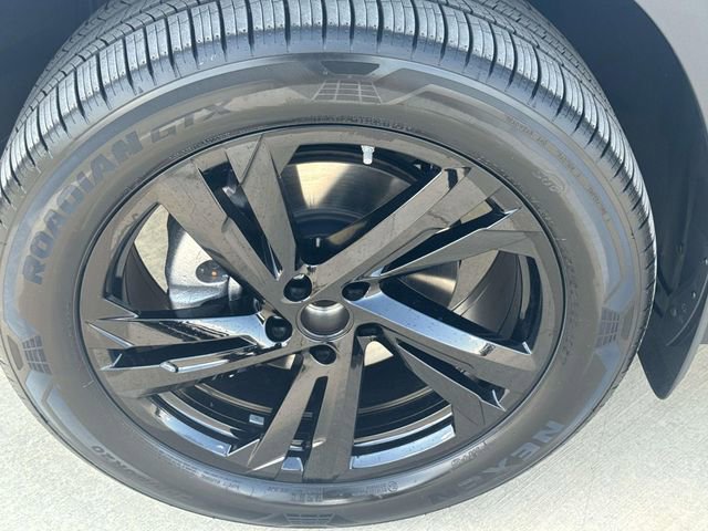 New 2026 Volkswagen Atlas Cross Sport SEL R-Line image 6