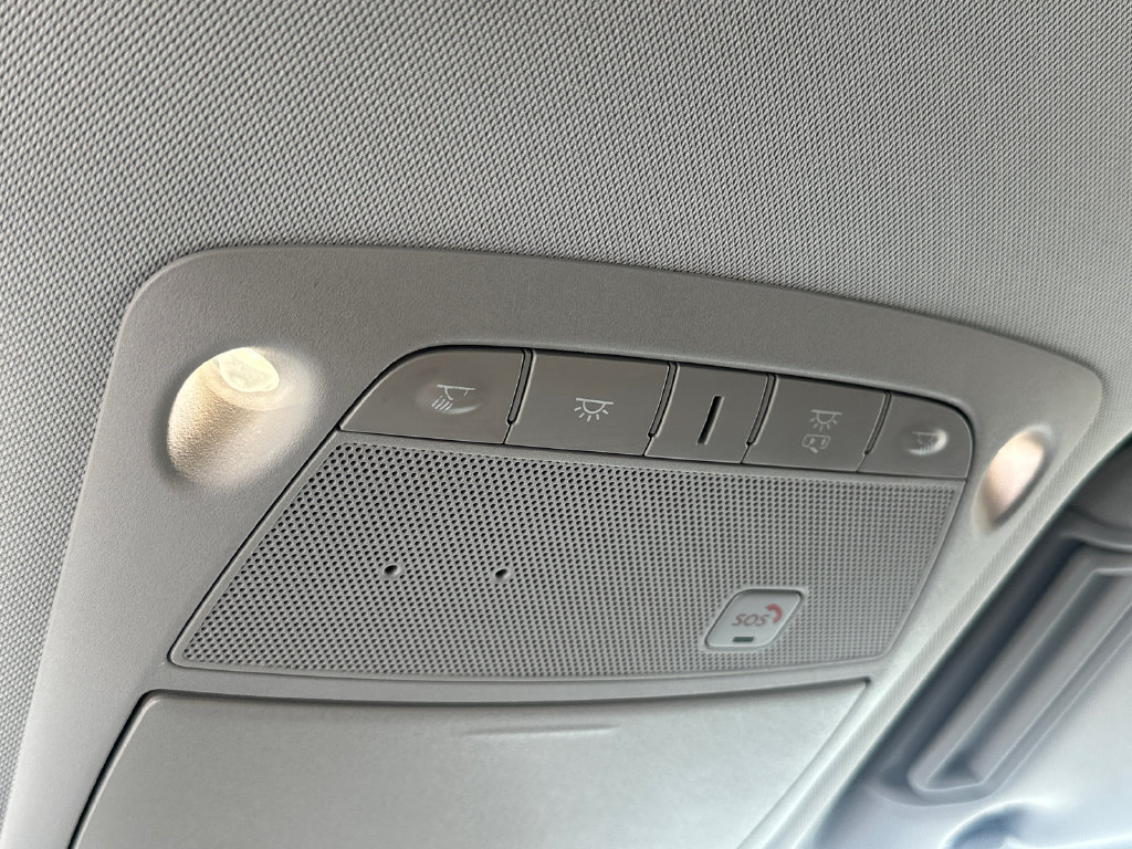 Used 2023 Nissan Armada SV RWD image 29