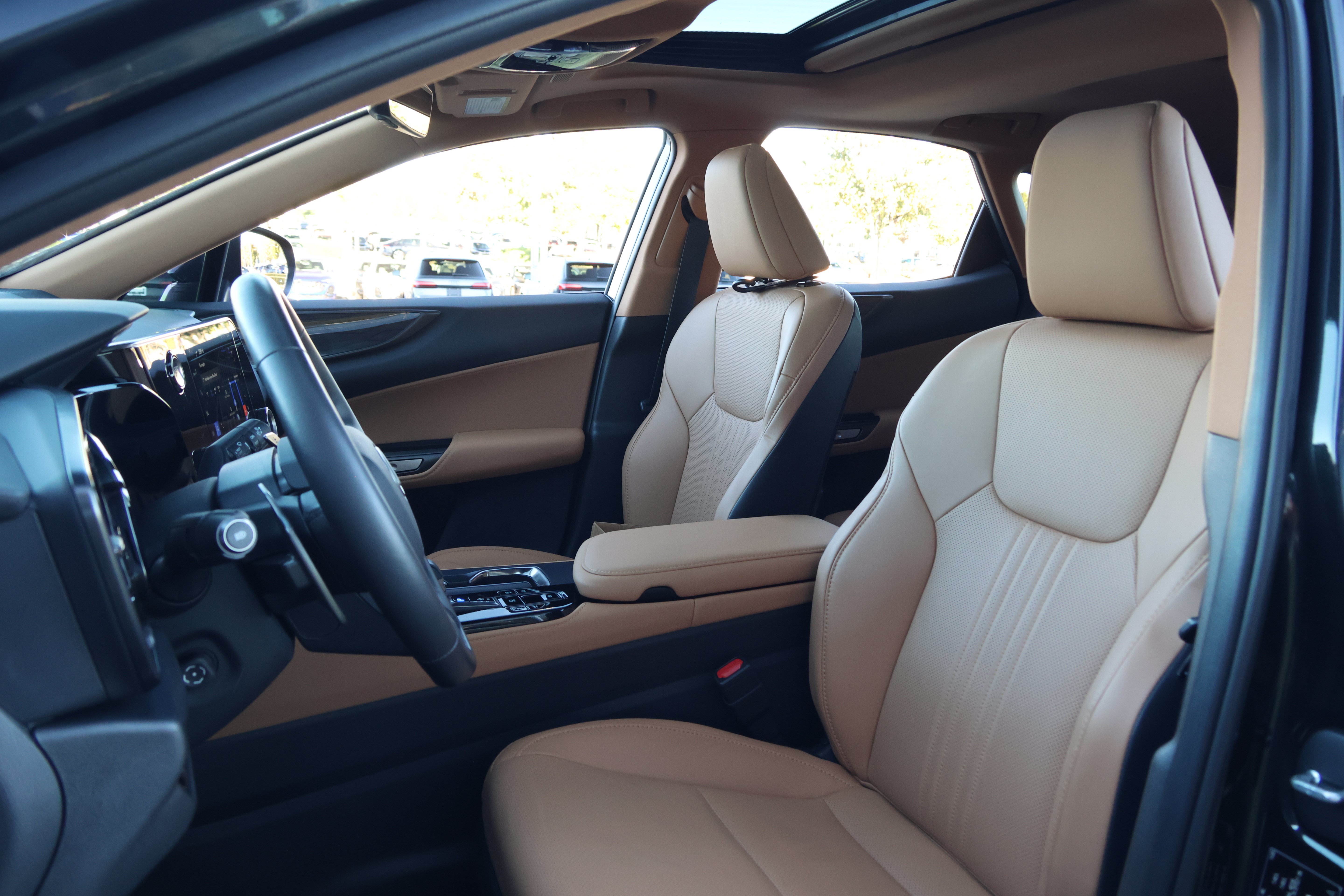 Certified 2026 Lexus NX 350 AWD w/ Accessory Package (K3) image 36