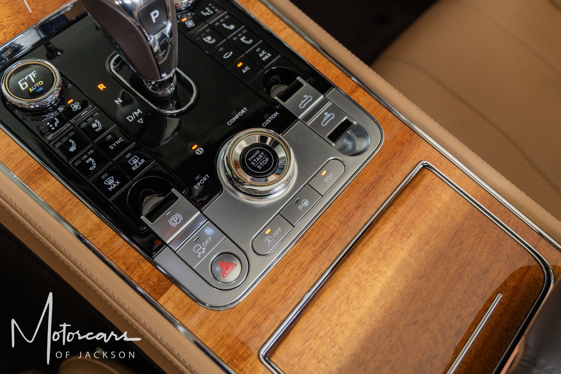 Used 2021 Bentley Continental GT V8 image 25