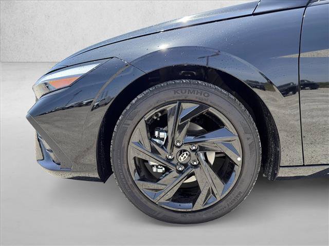 Certified 2026 Hyundai Elantra Sport FWD image 20