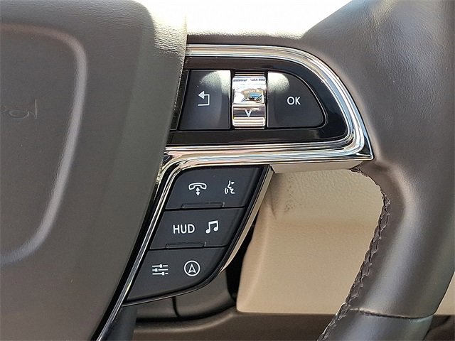 Used 2022 Lincoln Navigator Reserve image 23