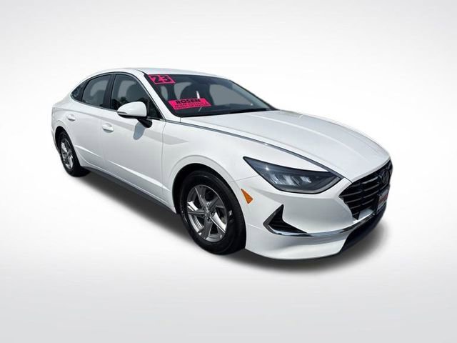 Used 2023 Hyundai Sonata SE w/ Preferred Accessory Package image 7