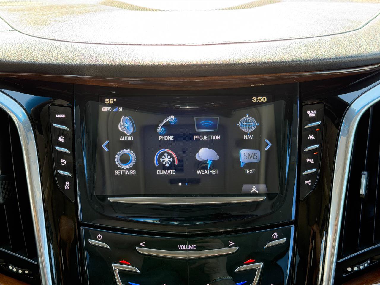 Used 2018 Cadillac Escalade Luxury AWD/4WD image 62