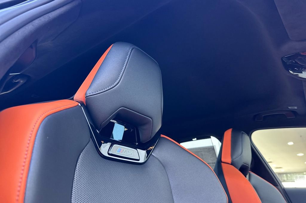 New 2026 BMW M5 w/ Carbon Package image 17