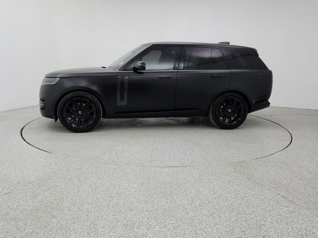 Certified 2023 Land Rover Range Rover SE image 8