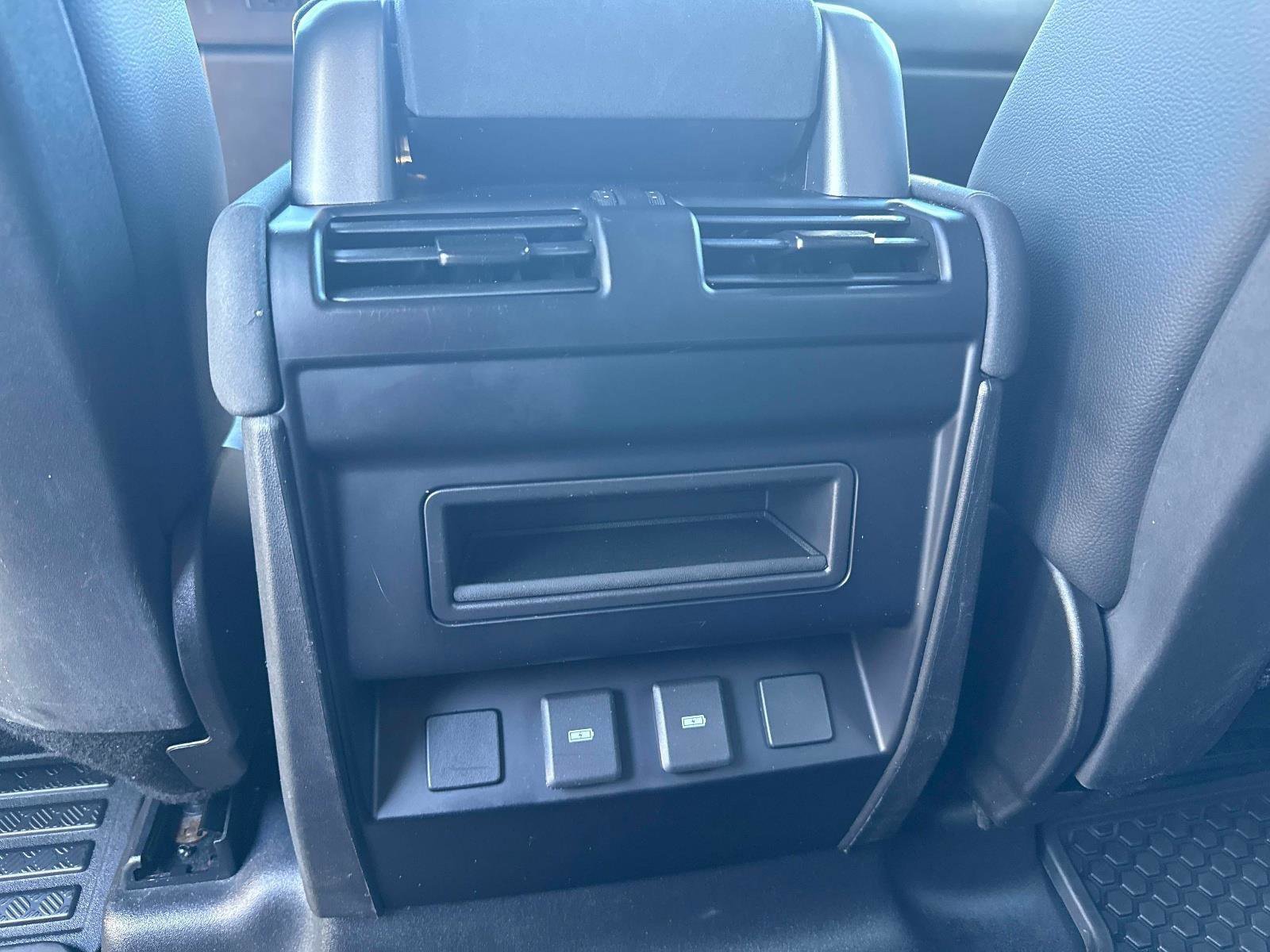 Used 2023 Land Rover Defender 110 S image 15