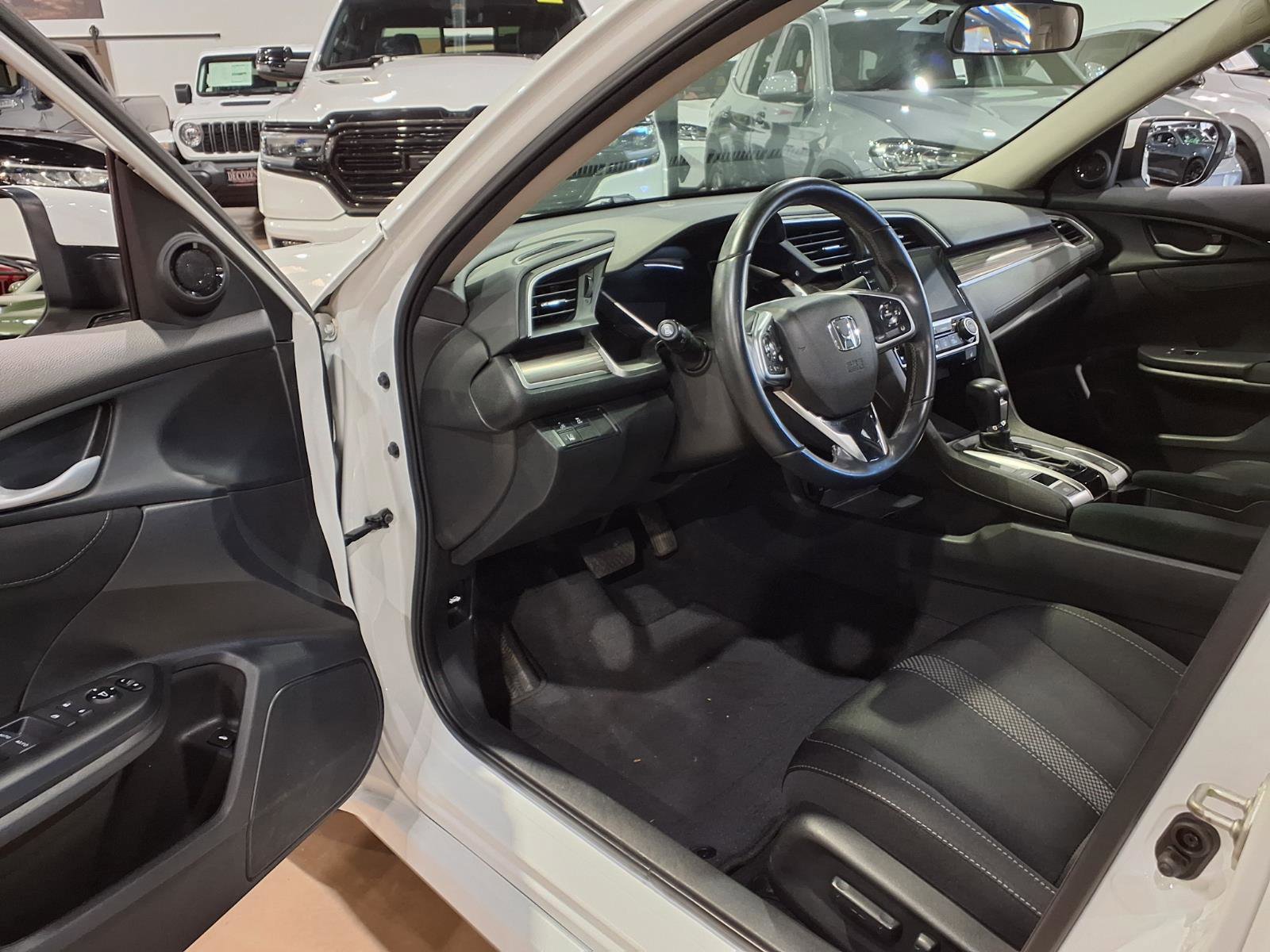 Used 2019 Honda Civic EX image 15