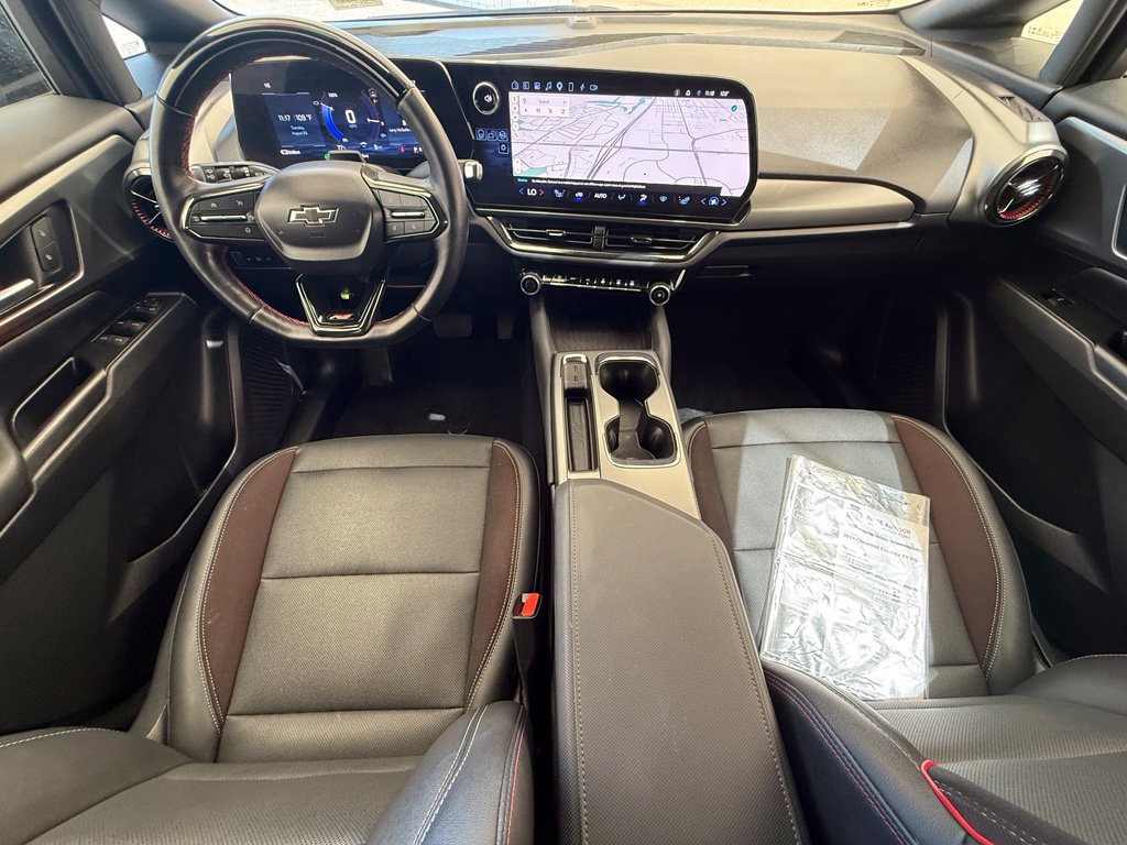 Used 2024 Chevrolet Equinox EV RS FWD image 29