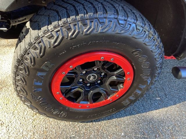 Used 2022 Ford Bronco Wildtrak image 12