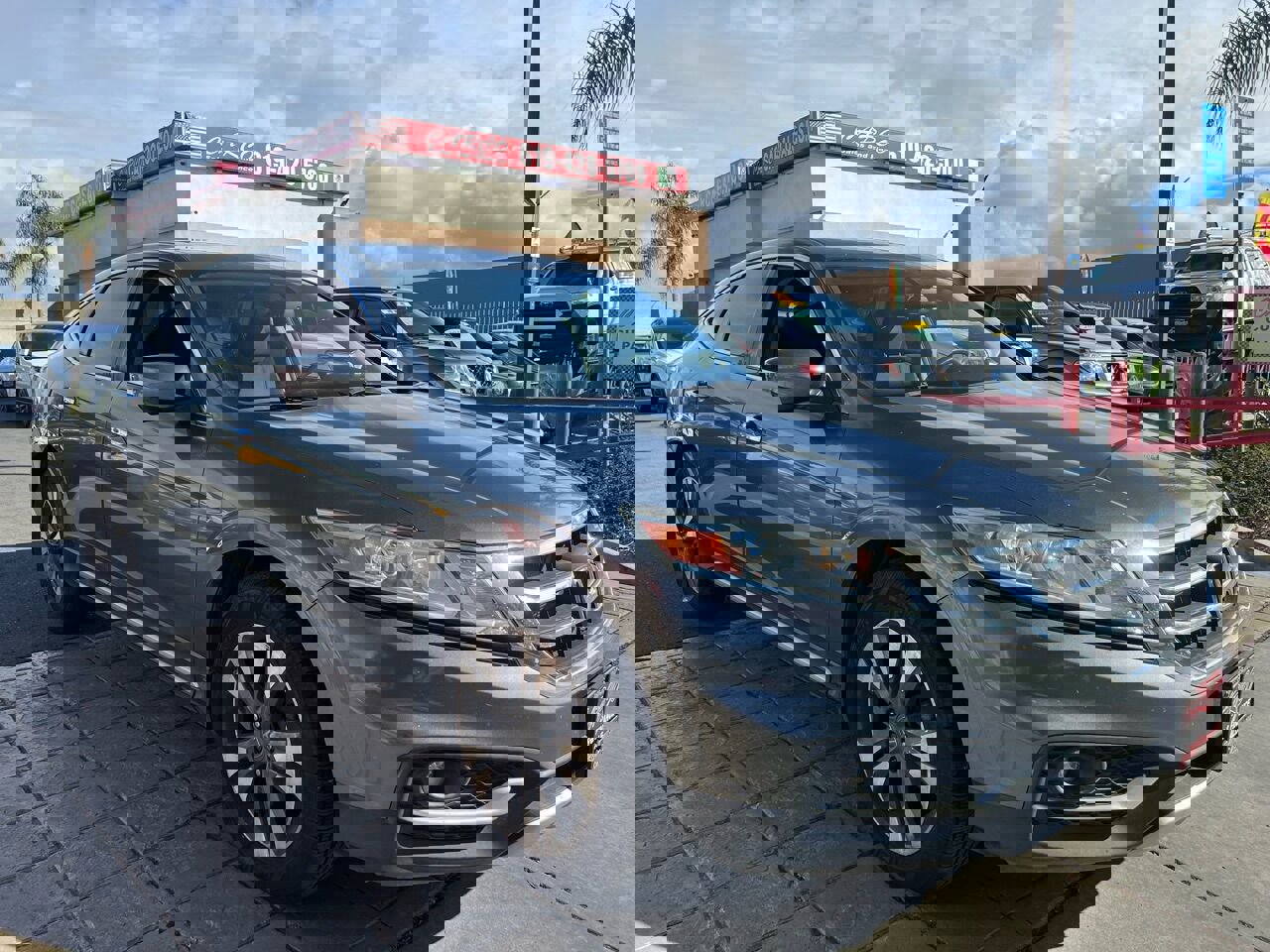 Used 2014 Honda Crosstour EX image 1