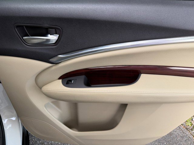 Used 2016 Acura MDX SH-AWD image 43