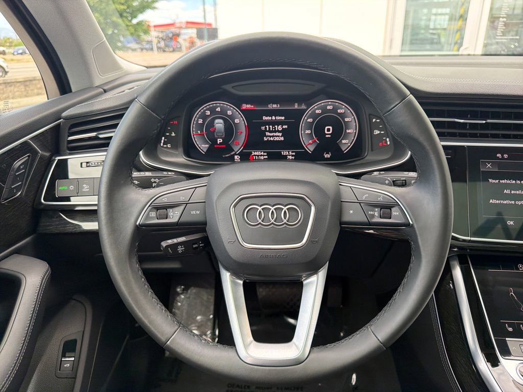 Used 2023 Audi Q7 3.0T Premium Plus w/ Premium Plus Package AWD/4WD image 15