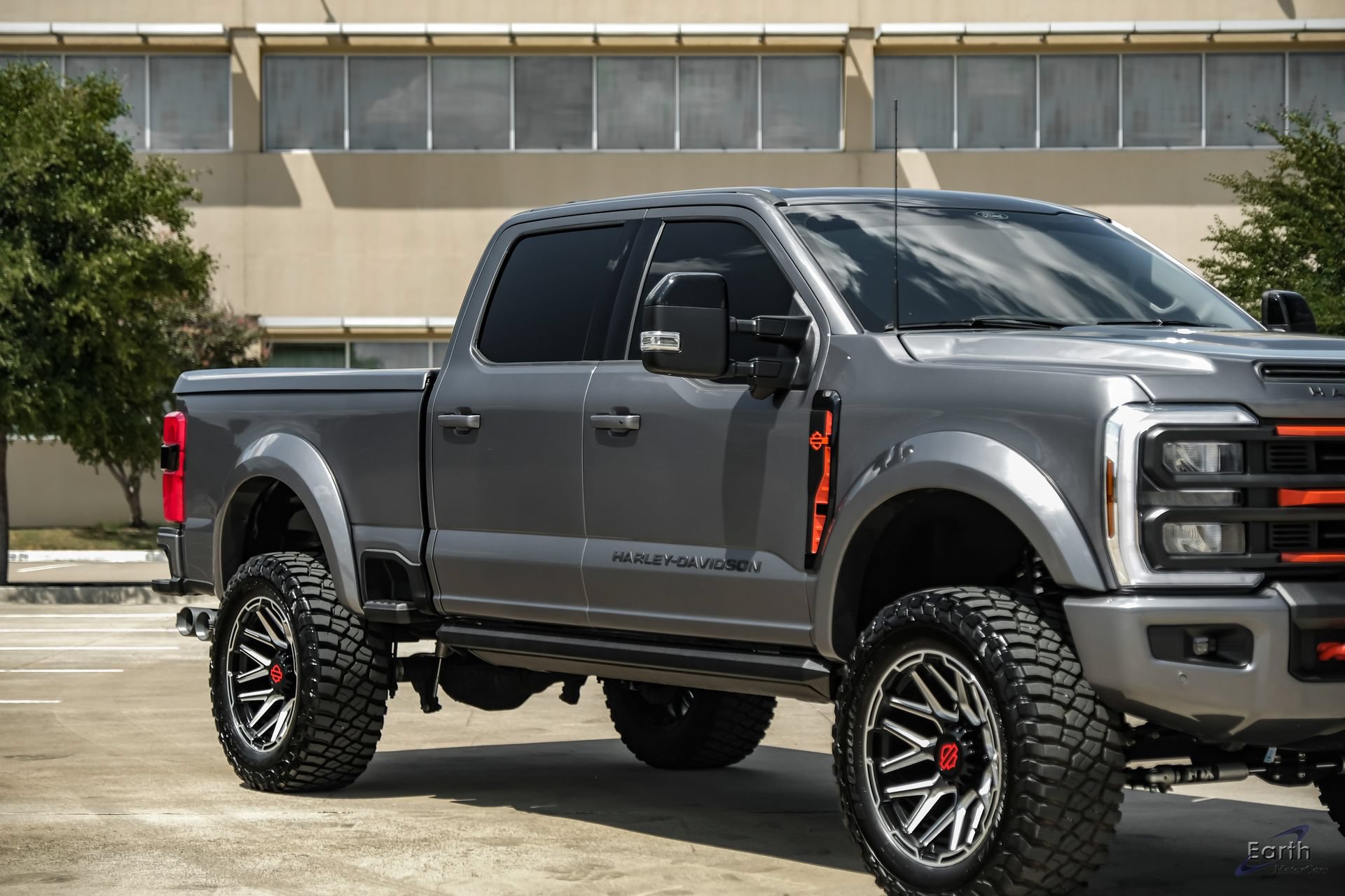 Used 2024 Ford F250 Lariat w/ Lariat Ultimate Package AWD/4WD image 26