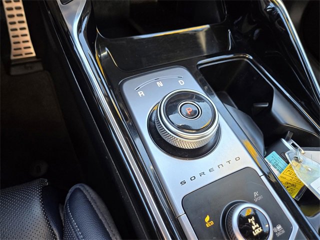 Used 2023 Kia Sorento SX Prestige image 23