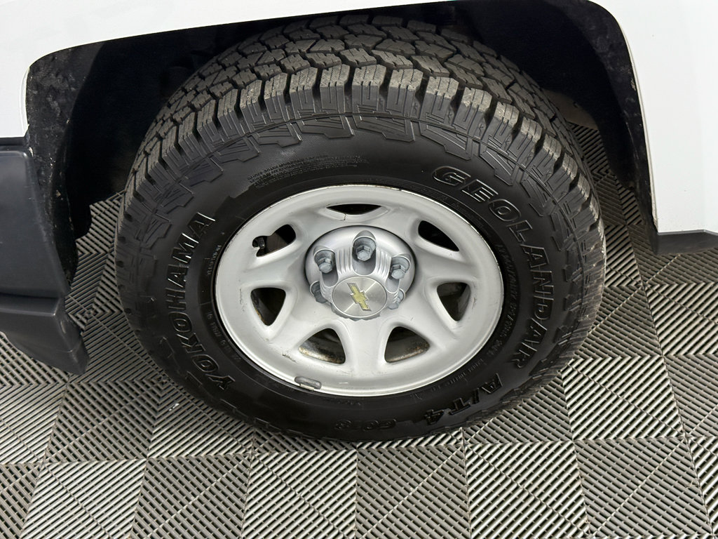 Used 2018 Chevrolet Silverado 1500 W/T w/ Trailering Package image 11