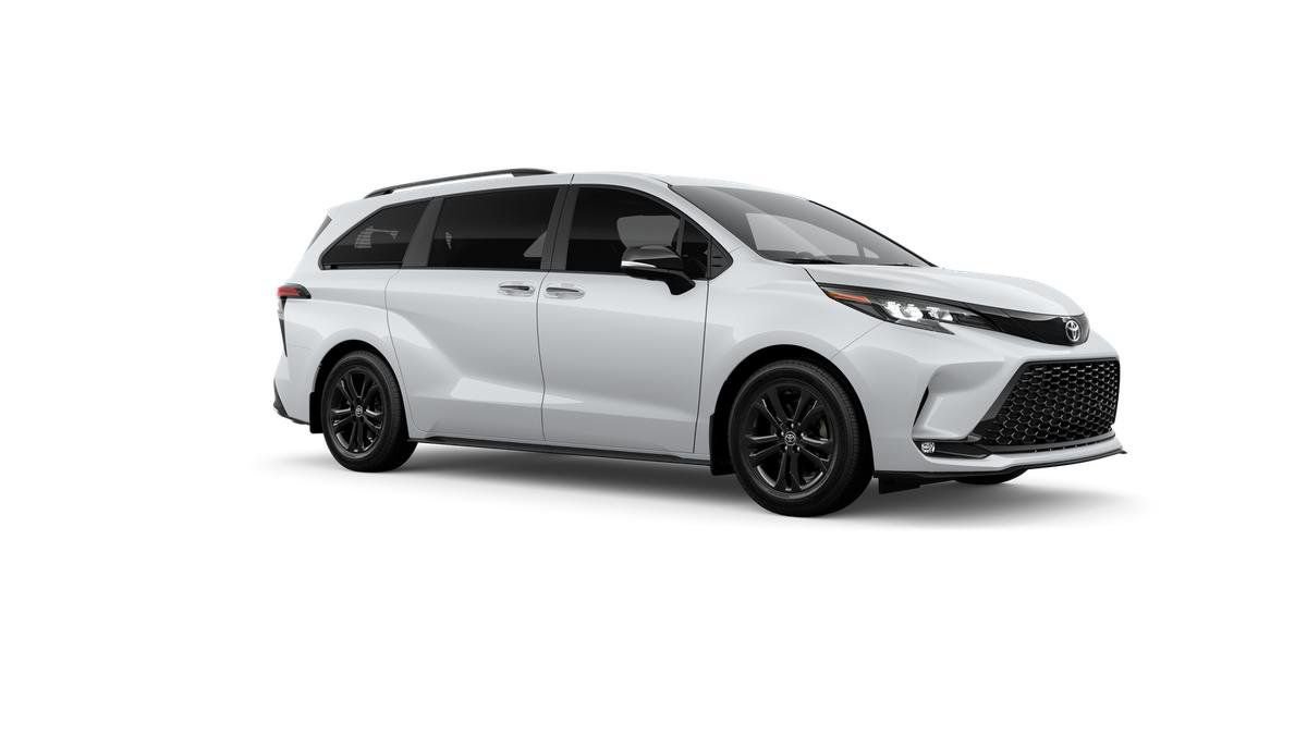 New 2026 Toyota Sienna XSE image 14