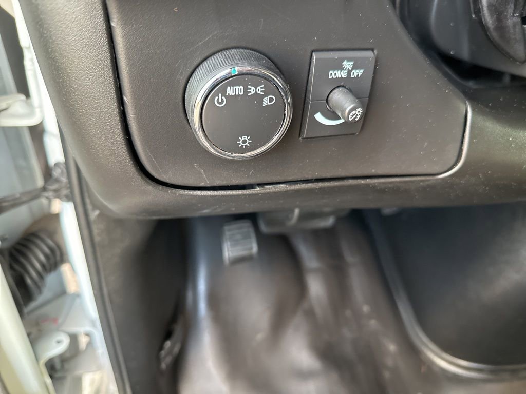 Used 2020 GMC Savana 3500 w/ Power Convenience Package RWD image 25