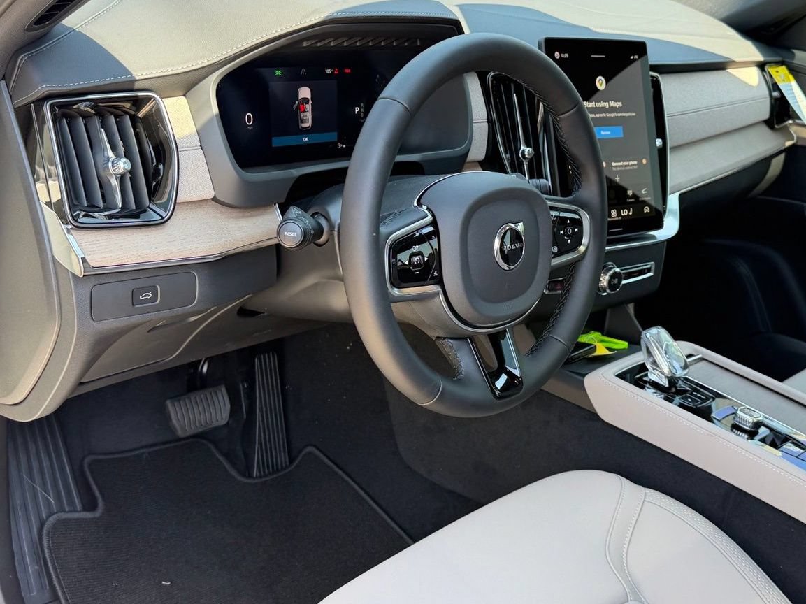 New 2026 Volvo XC90 B5 Core AWD/4WD image 12