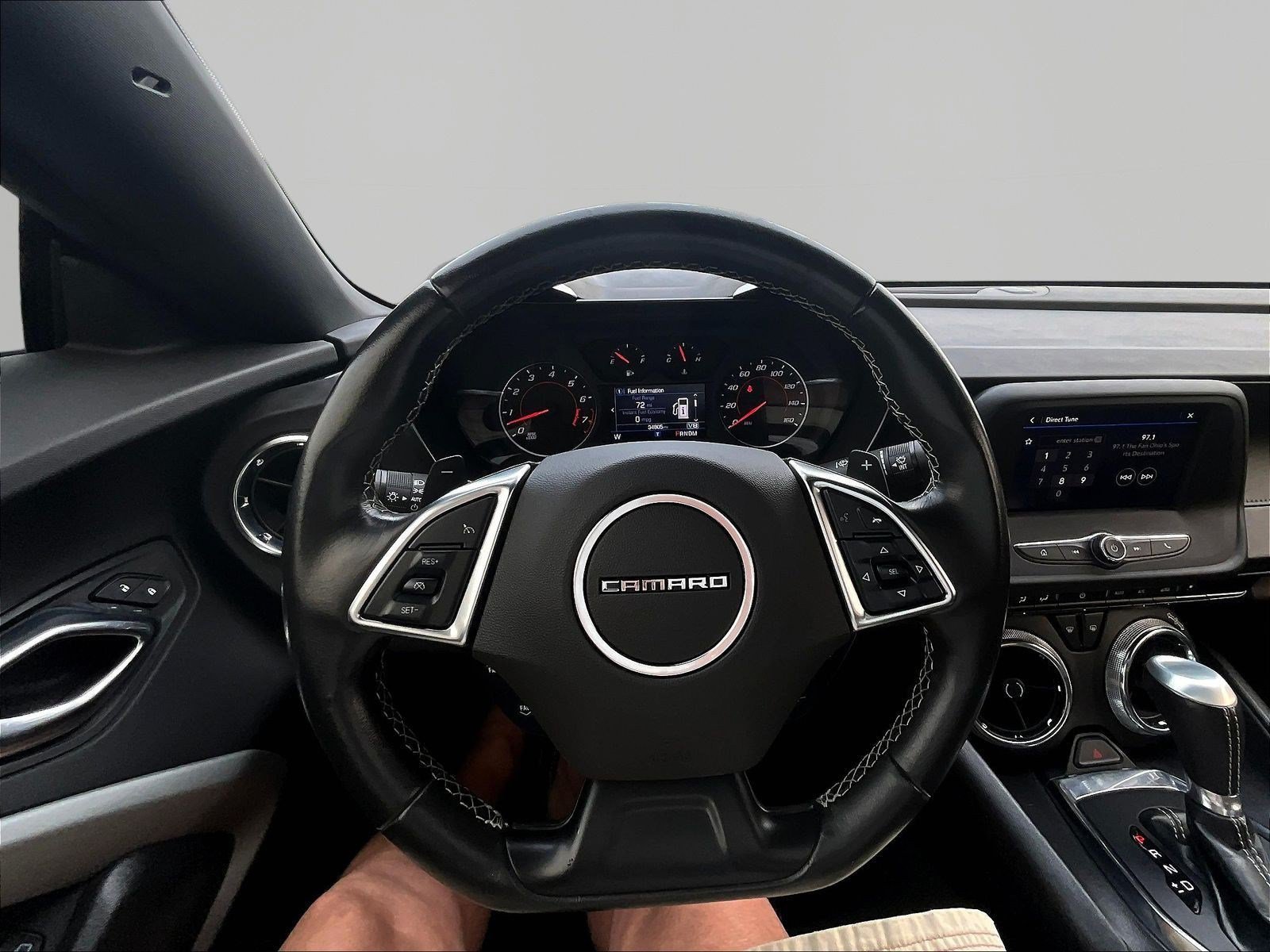 Used 2021 Chevrolet Camaro LT RWD image 7