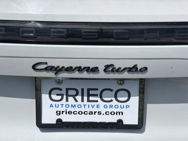 Used 2023 Porsche Cayenne Turbo AWD/4WD image 10