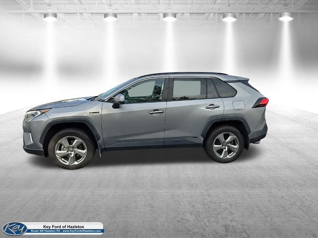 Used 2021 Toyota RAV4 AWD Hybrid image 5