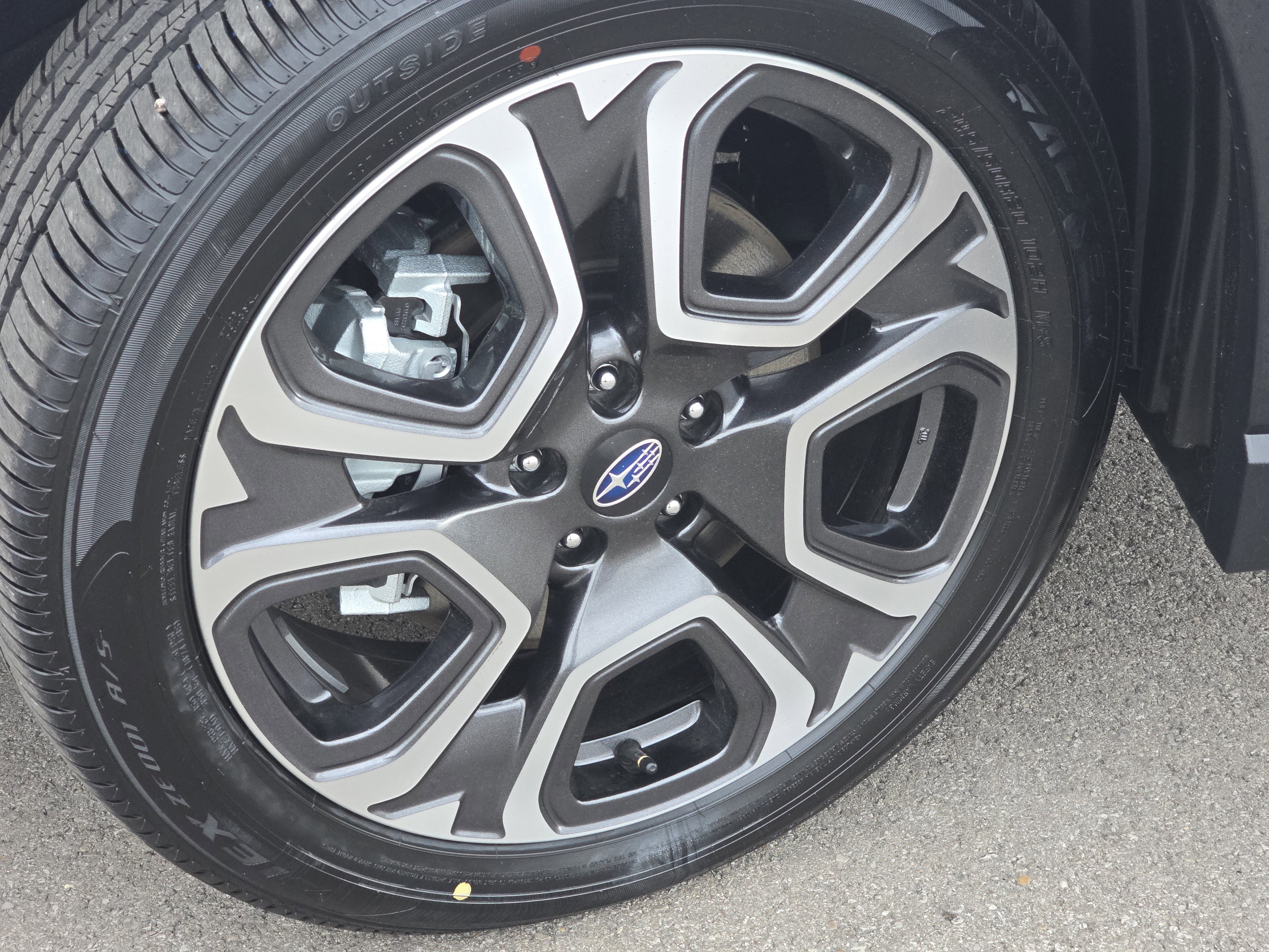 New 2026 Subaru Ascent Limited image 13