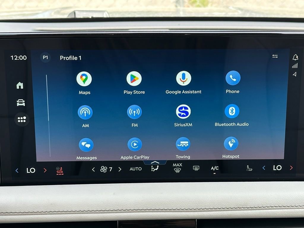 New 2026 Lincoln Aviator AWD image 13
