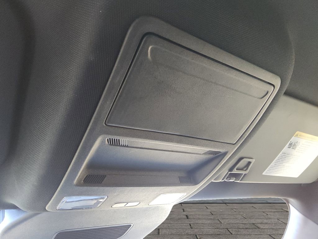 Used 2024 Ford Escape ST-Line image 31