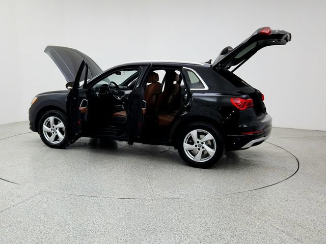 Used 2020 Audi Q3 2.0T Premium image 12
