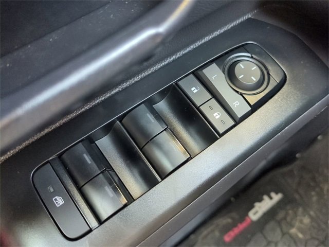 Used 2025 Toyota Tacoma TRD Pro image 25