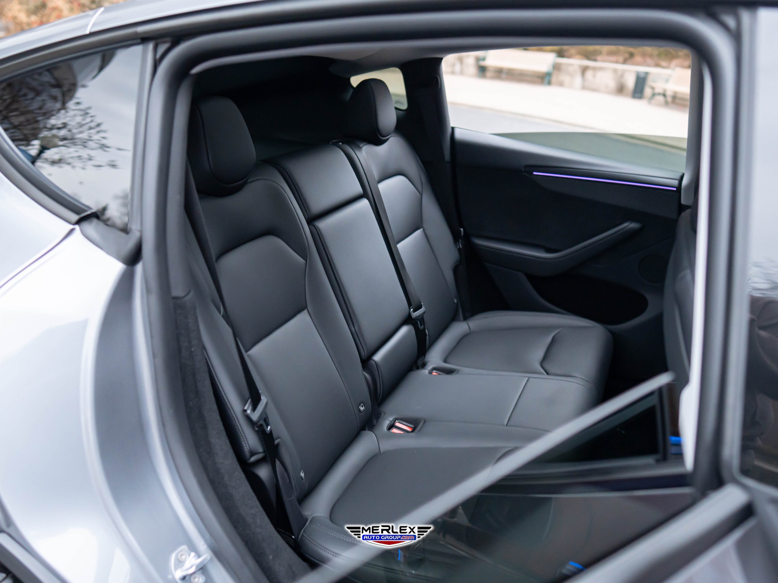 Used 2026 Tesla Model Y Long Range RWD image 18