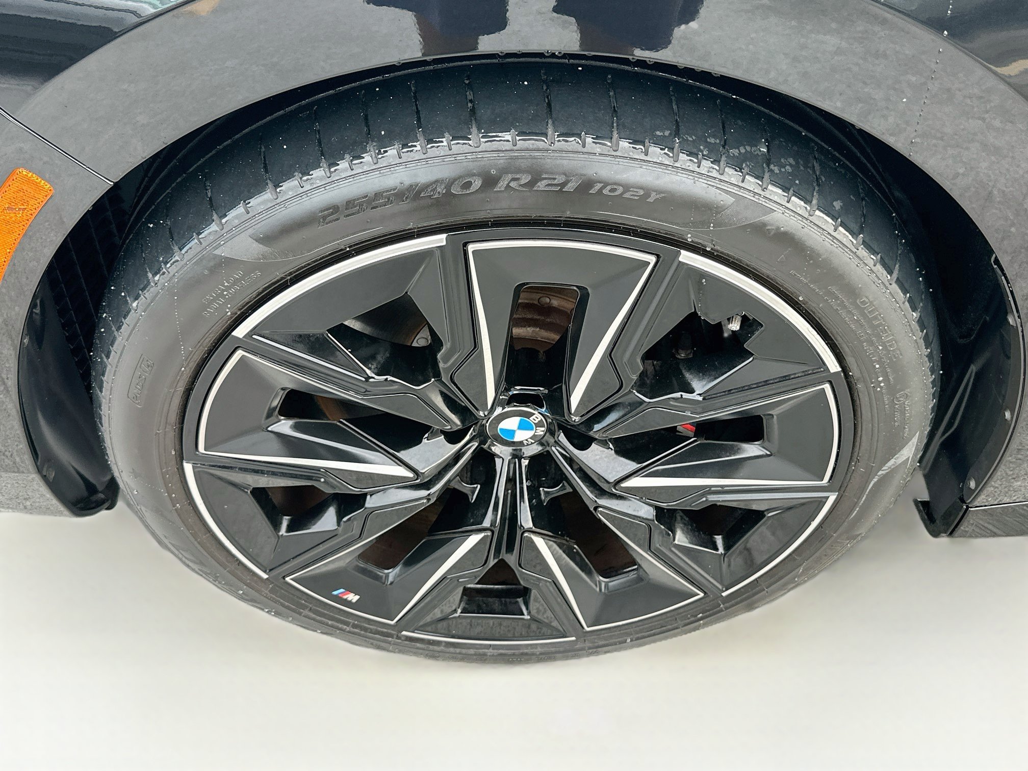 Certified 2024 BMW 740i RWD image 34