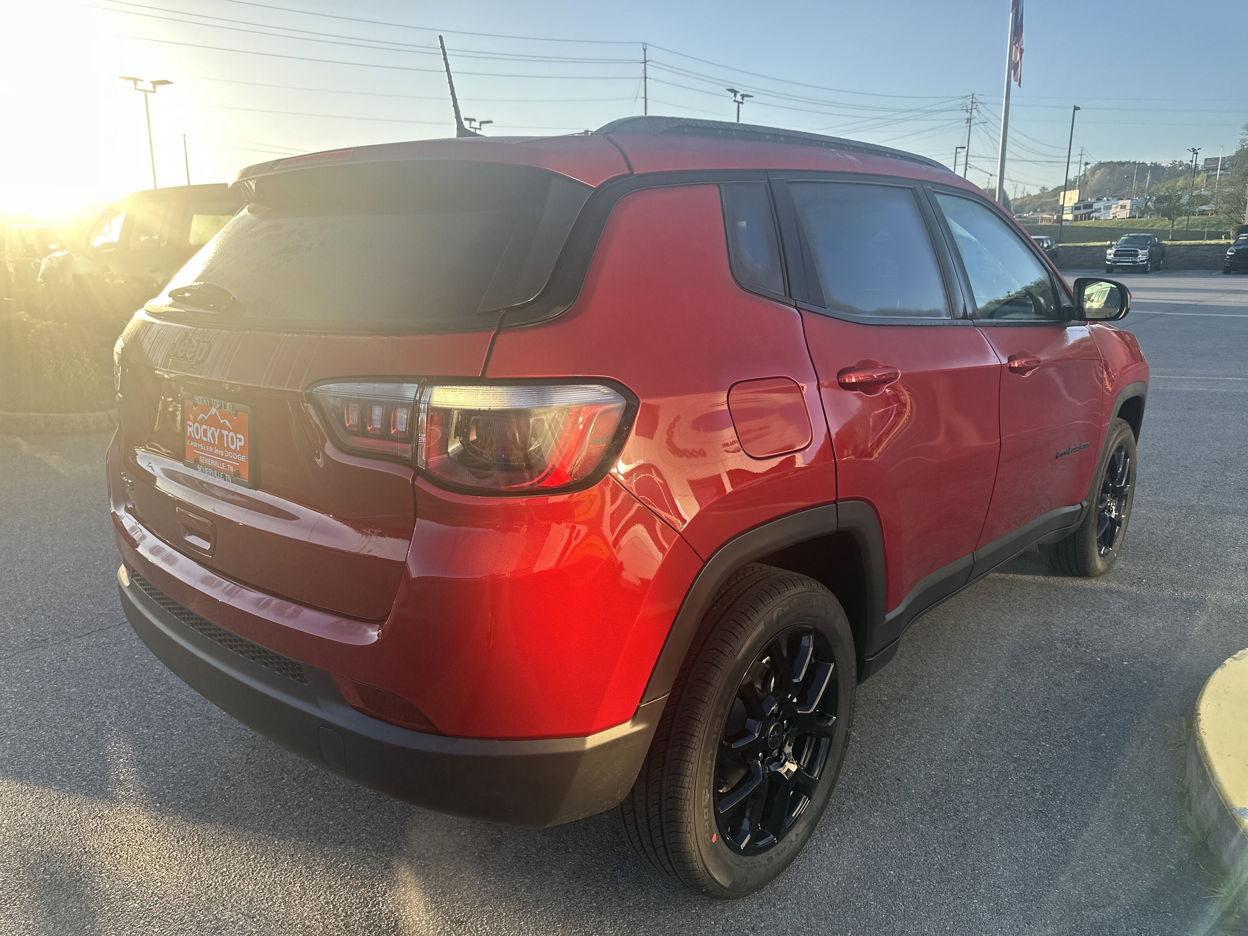 New 2026 Jeep Compass Latitude AWD/4WD image 8