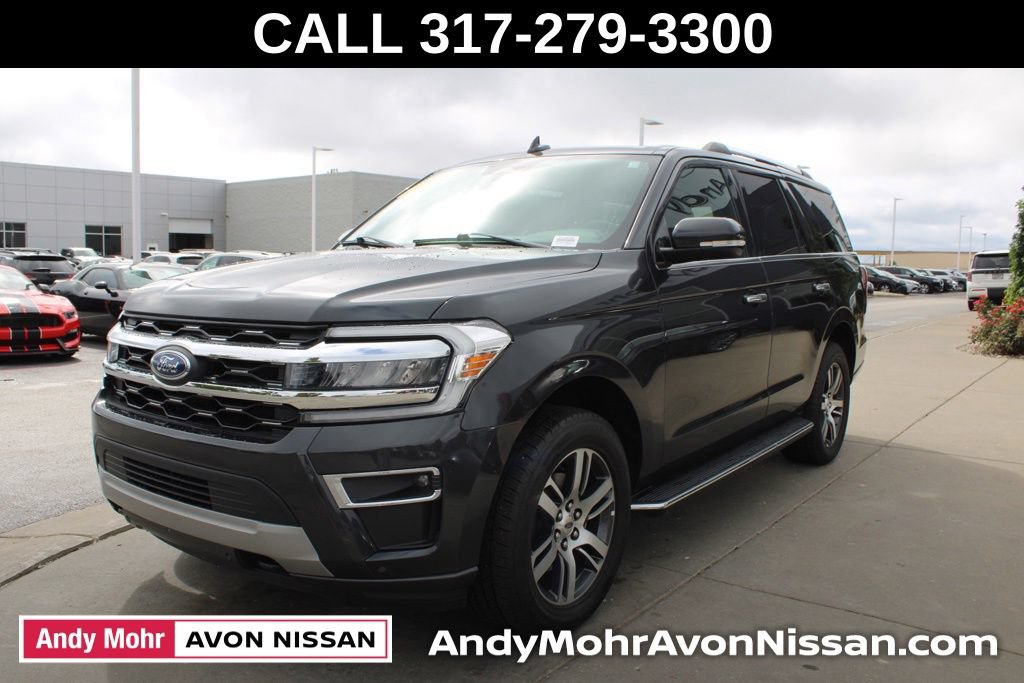 Used 2022 Ford Expedition Limited AWD/4WD image 3